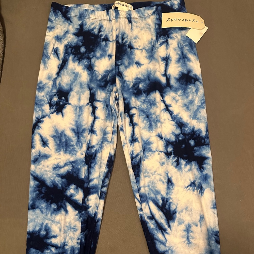 Eye candy Capri Leggings